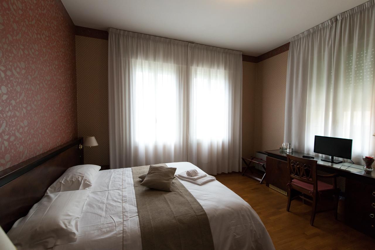Villa Lussana Teolo 外观 照片